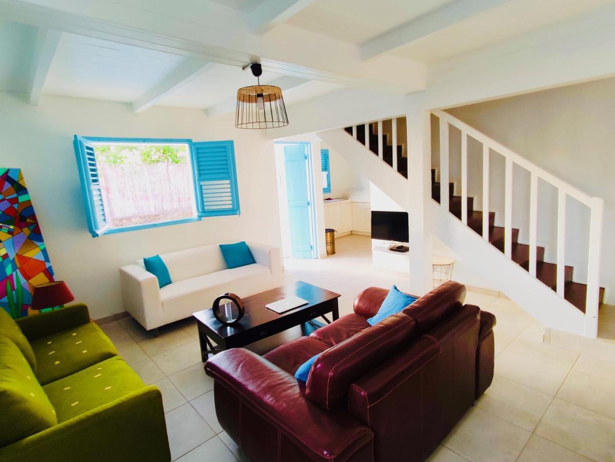 Location Maison Bleue Avec Piscine Privative Au Carbet Martinique Le Carbet Dış mekan fotoğraf