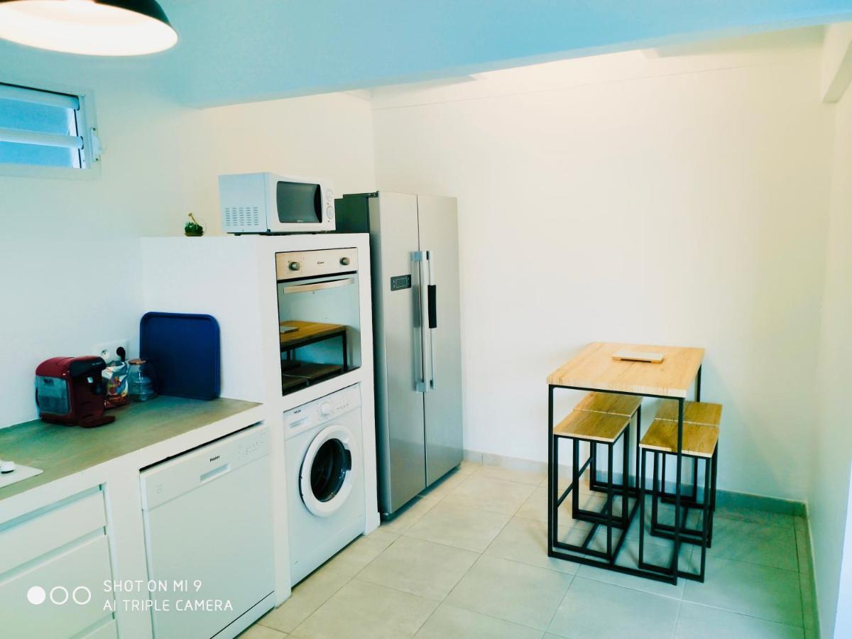 Location Maison Bleue Avec Piscine Privative Au Carbet Martinique Le Carbet Dış mekan fotoğraf